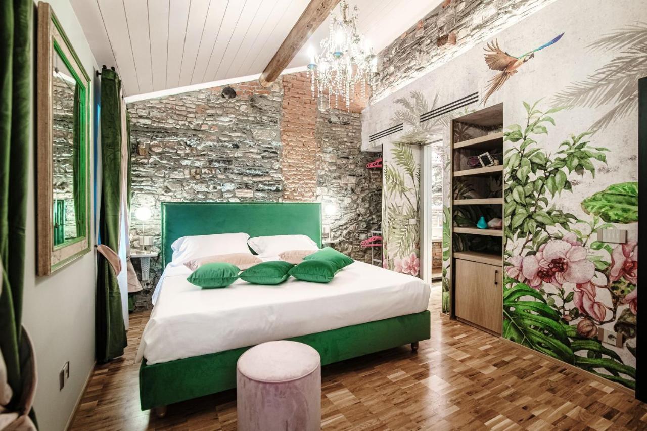 Aurum - Como Luxury Suites Rum bild