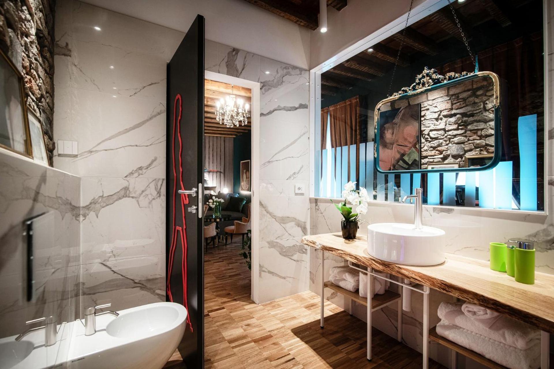 Aurum - Como Luxury Suites Rum bild